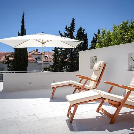 Vindobona 1 Apartment *