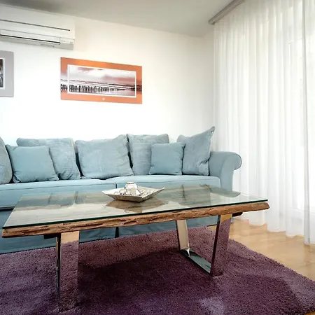 Vindobona 1 Apartment Hvar Town